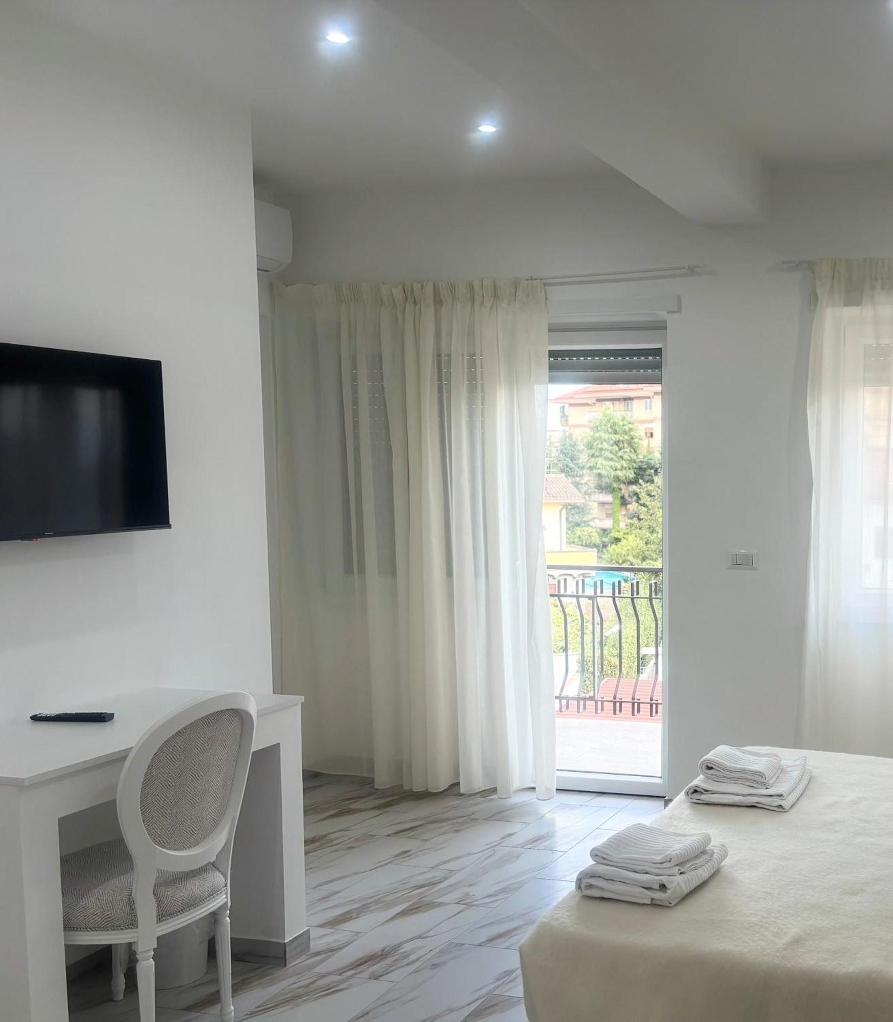 Hotel Darival Nomentana Рим Екстериор снимка