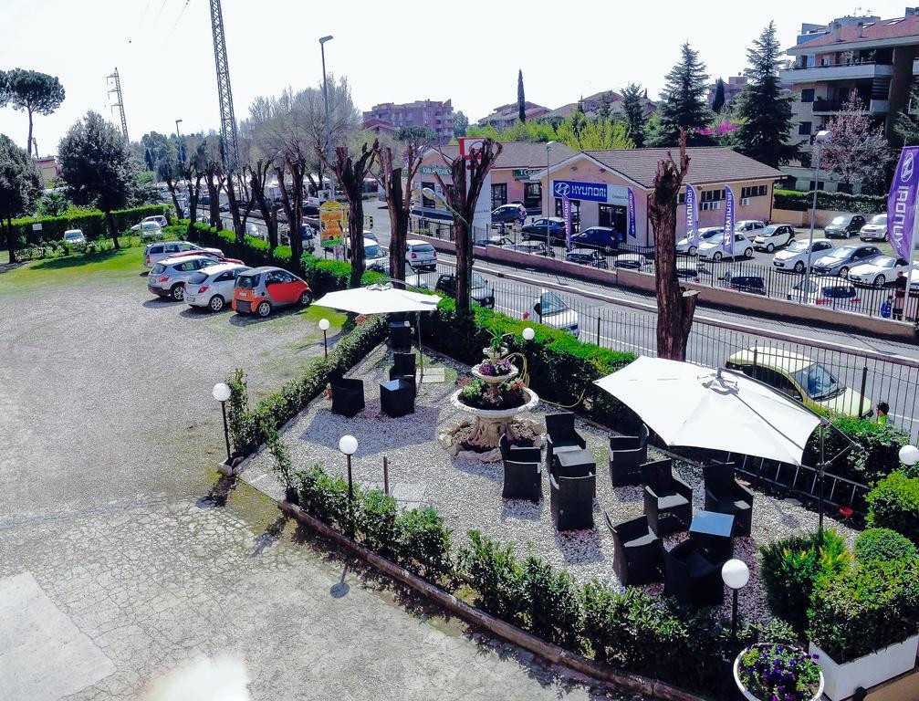 Hotel Darival Nomentana Рим Екстериор снимка