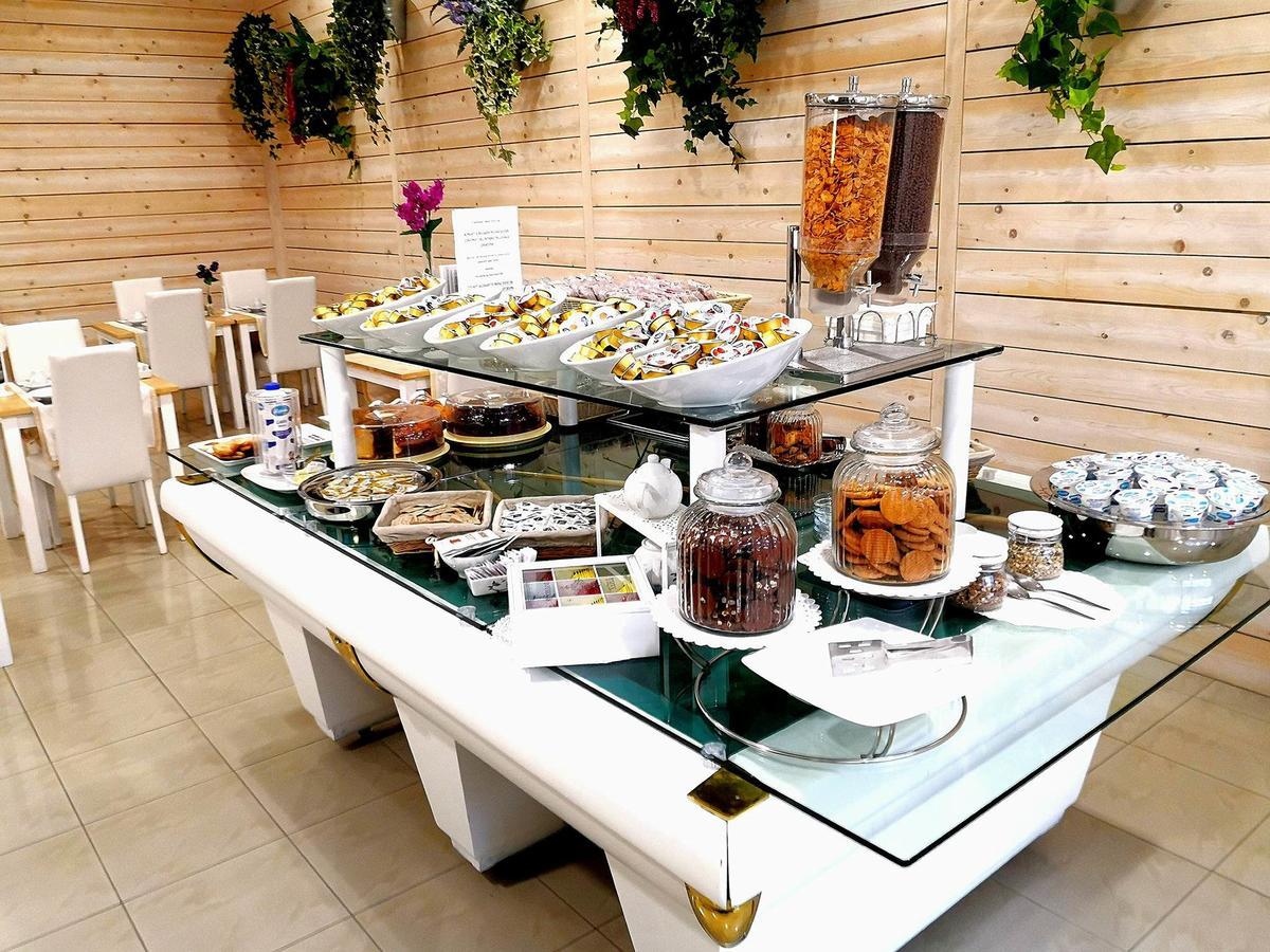 Hotel Darival Nomentana Рим Екстериор снимка